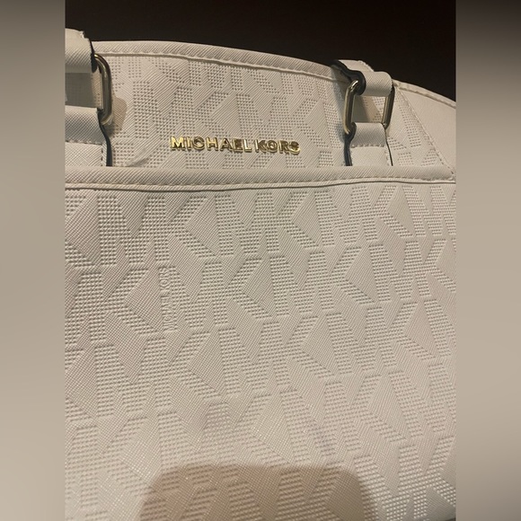 Michael Kors White Leather Jet Set Medium - Picture 3 of 6